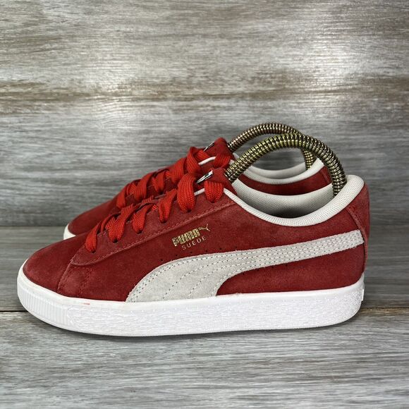 Puma kids Suede Classic Sneakers Size 3C - Picture 1 of 9
